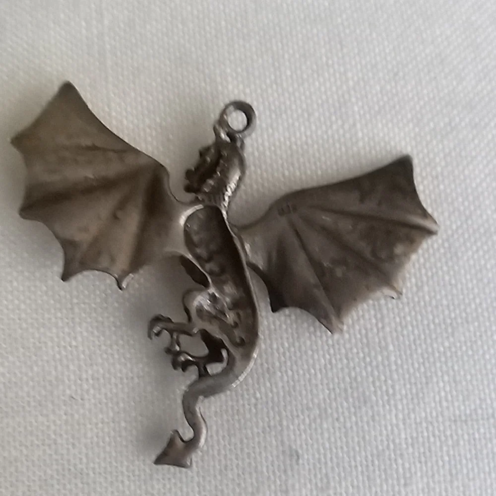 925 Silver Dragon Pendant Necklace - Pets Reptile Accessory